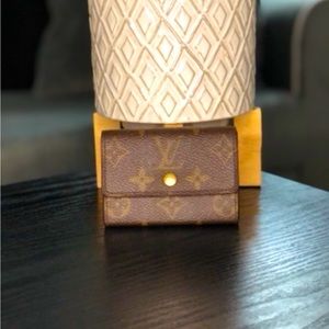 ‼️Sold‼️Louis Vuitton Monogram Porte Monnaie Plat M61930 Coin Purse